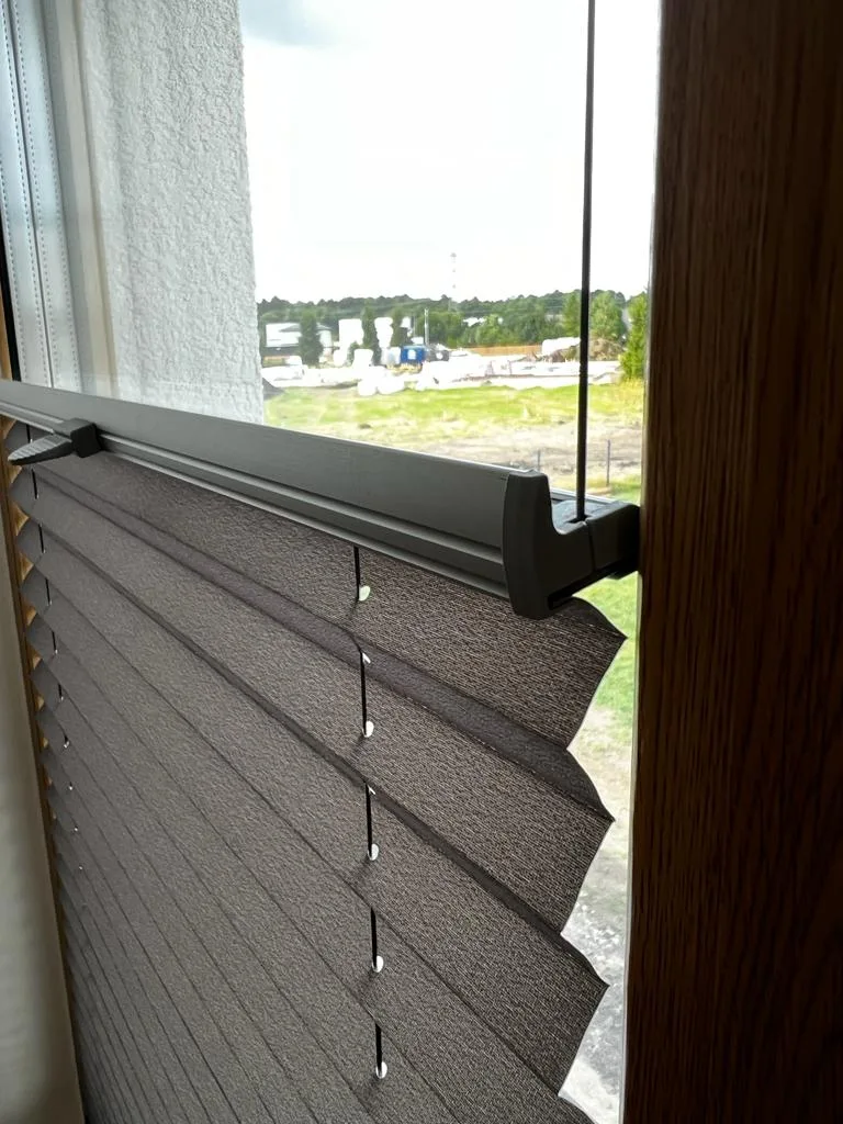 Voldikkardinad – tehtud tööd Valguskate 154