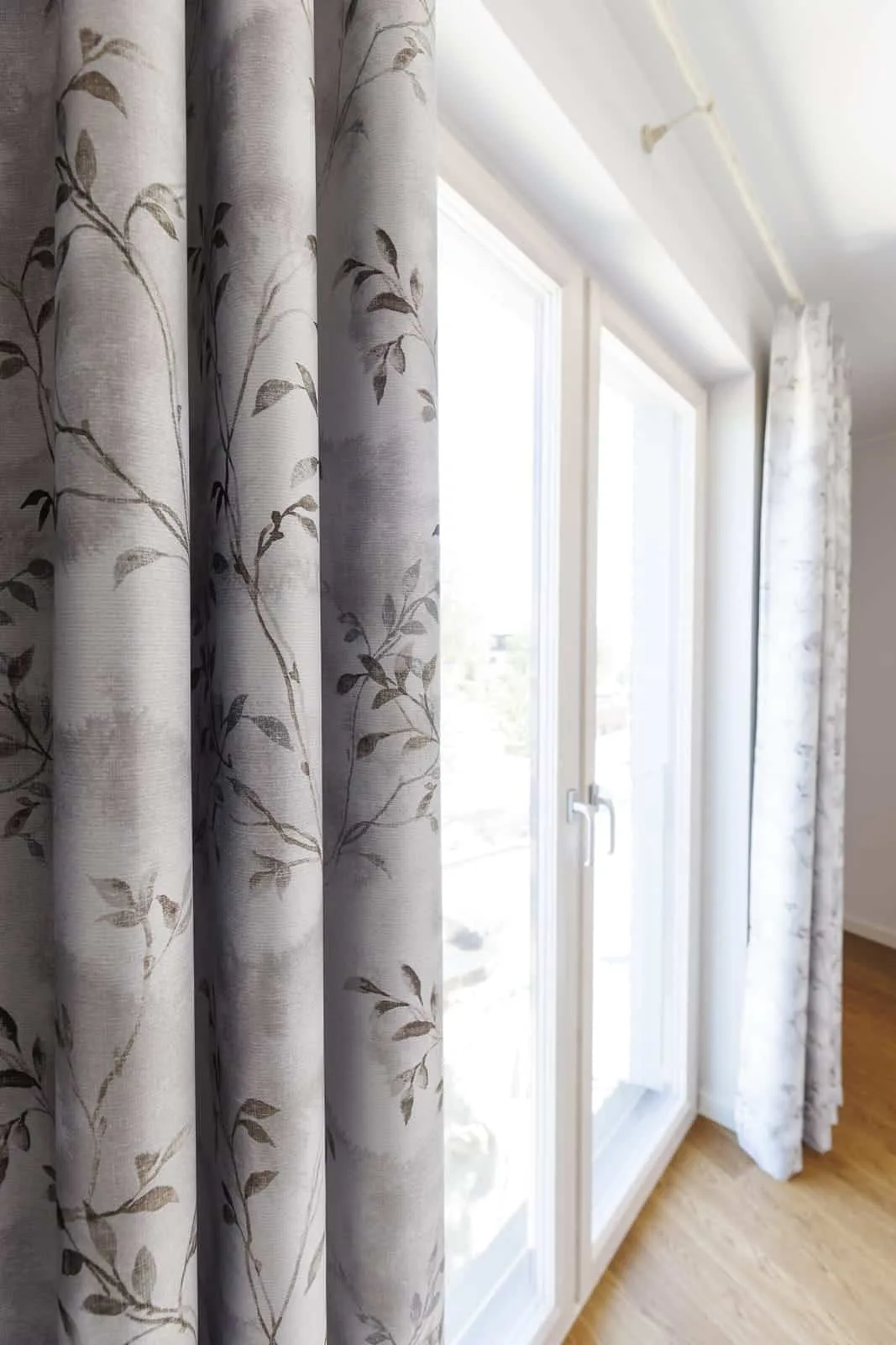 Tekstiilkardinad – tehtud tööd Valguskate 340