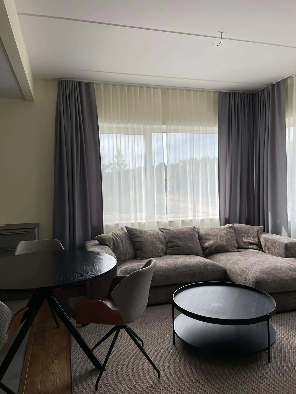 Tekstiilkardinad – tehtud tööd Valguskate 332