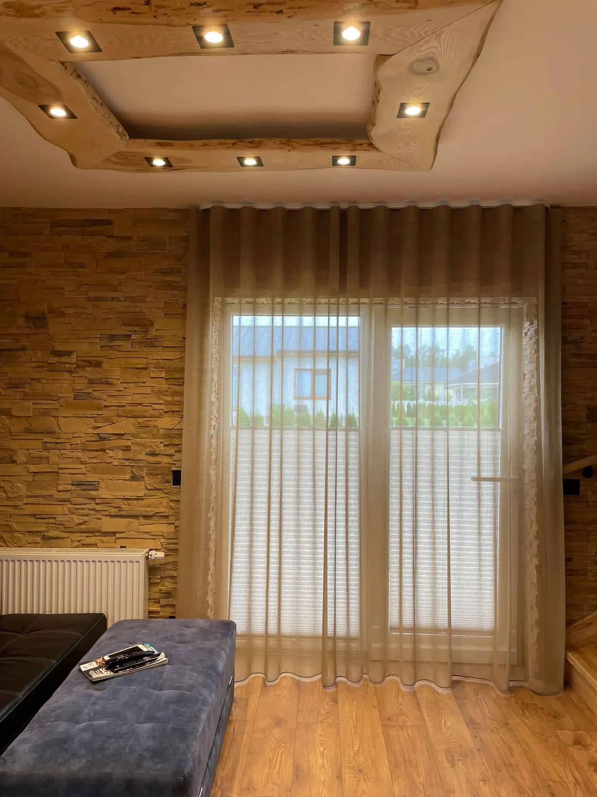 Tekstiilkardinad – tehtud tööd Valguskate 328