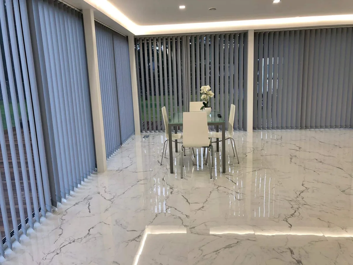 Püstlamellkardinad – tehtud tööd Valguskate 12