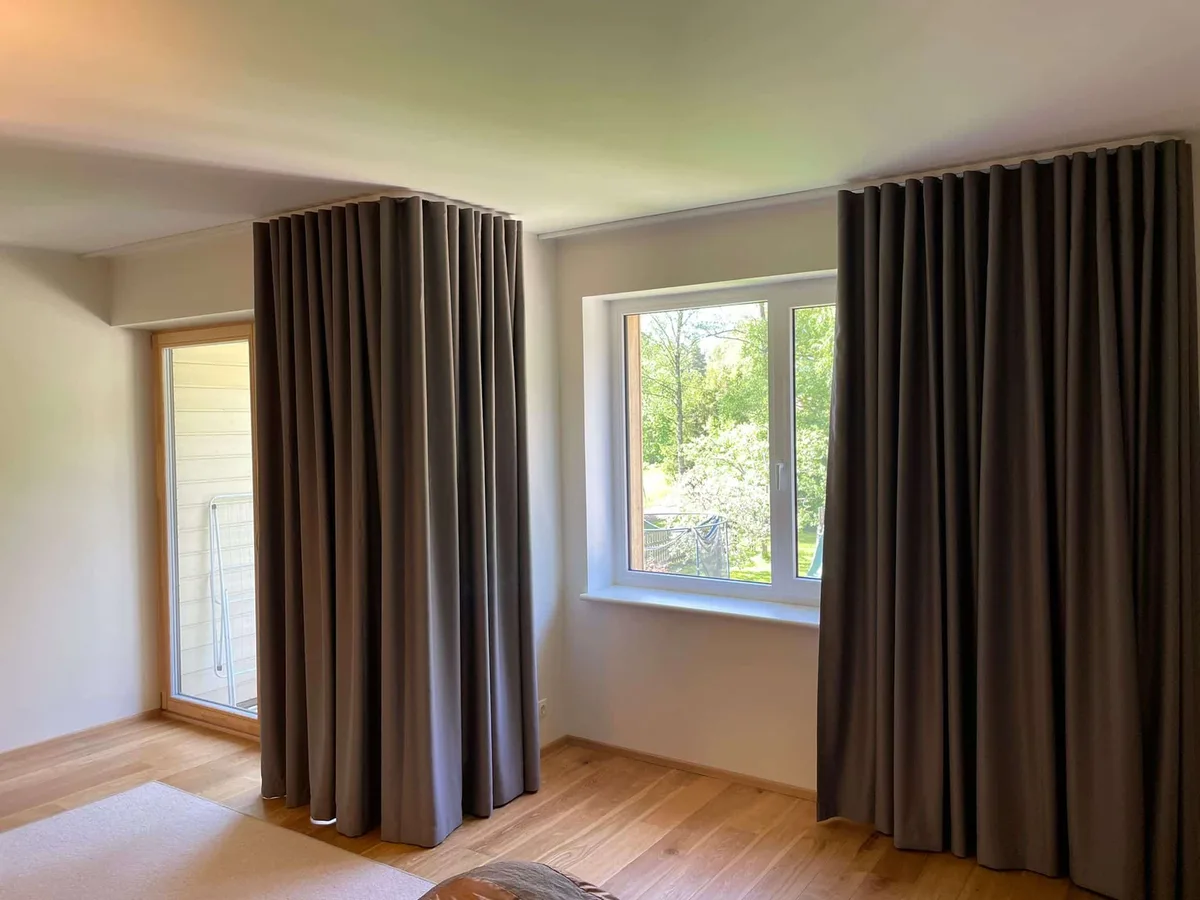 Tekstiilkardinad – tehtud tööd Valguskate 222