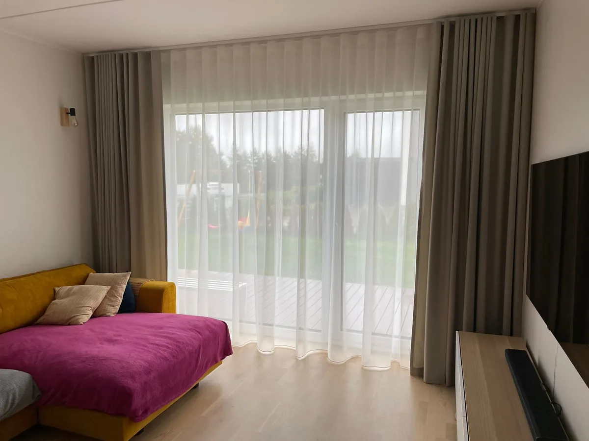 Tekstiilkardinad – tehtud tööd Valguskate 186