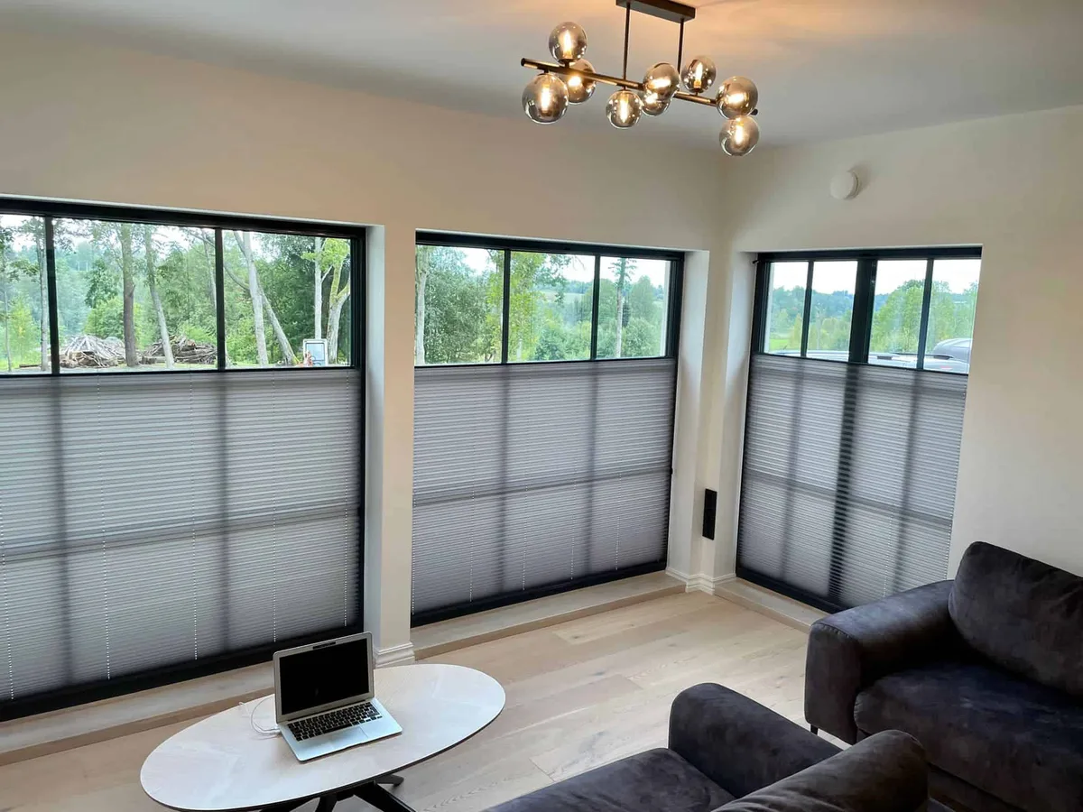 Voldikkardinad – tehtud tööd Valguskate 64