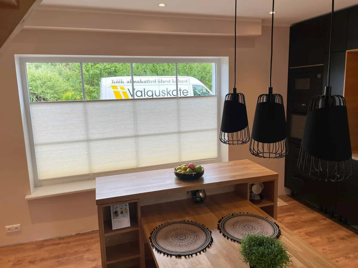 Voldikkardinad – tehtud tööd Valguskate 61