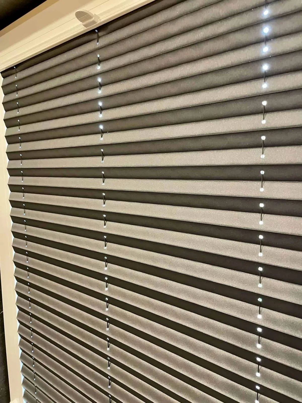 Voldikkardinad – tehtud tööd Valguskate 60