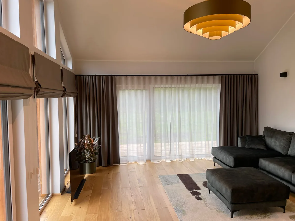 Tekstiilkardinad – tehtud tööd Valguskate 182