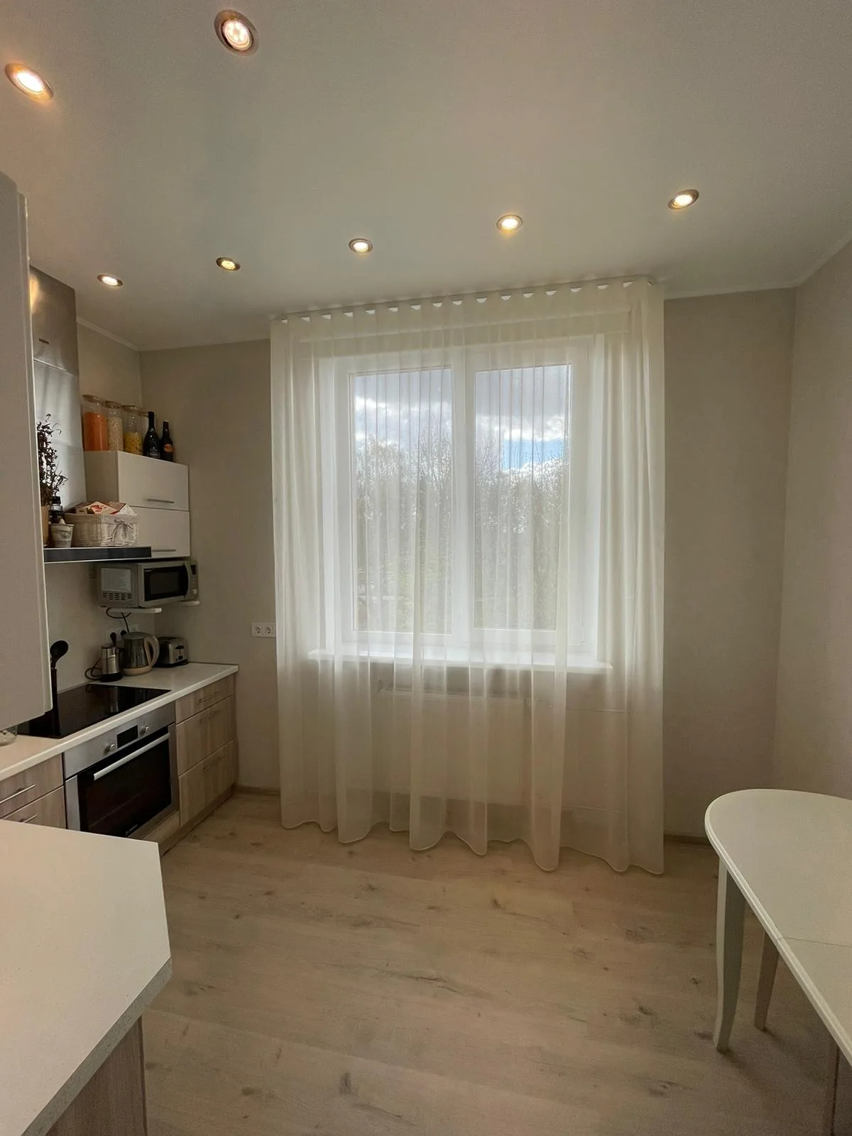 Tekstiilkardinad – tehtud tööd Valguskate 68