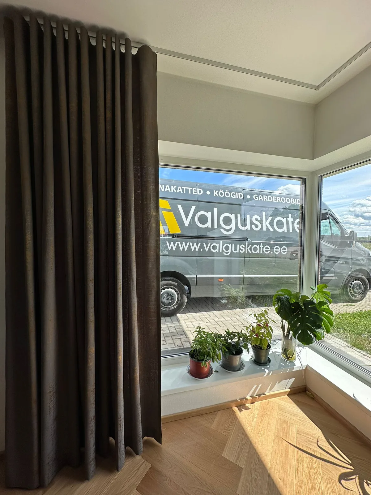 Tekstiilkardinad – tehtud tööd Valguskate 57