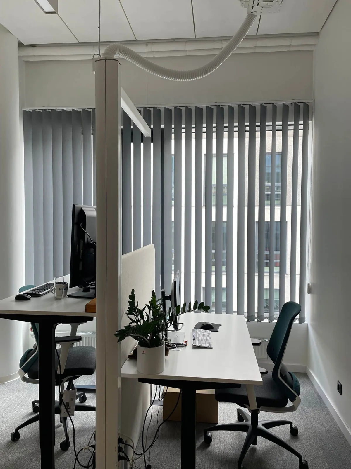 Püstlamellkardinad – tehtud tööd Valguskate 34