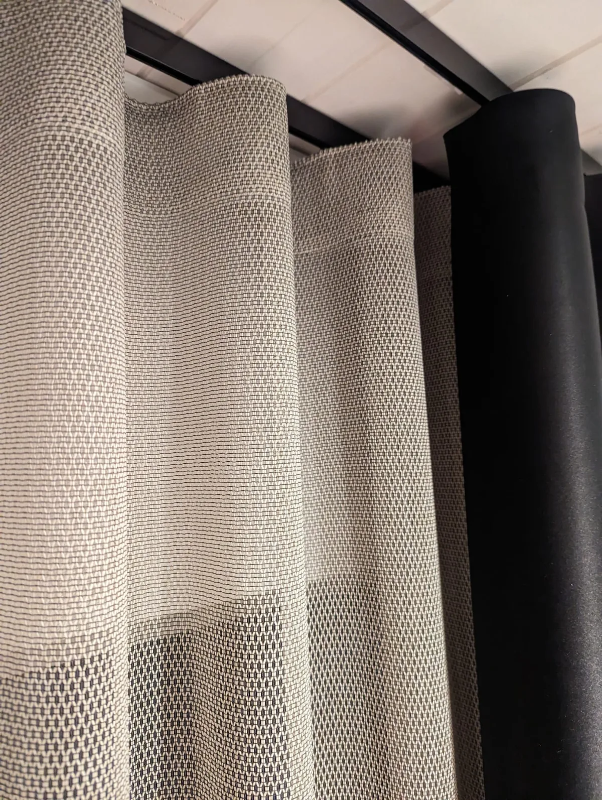 Tekstiilkardinad – tehtud tööd Valguskate 83