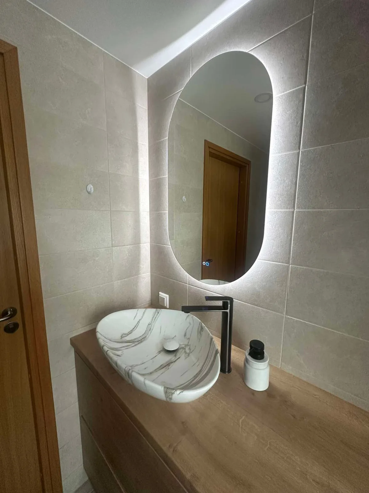 Peeglid – tehtud tööd Valguskate 12